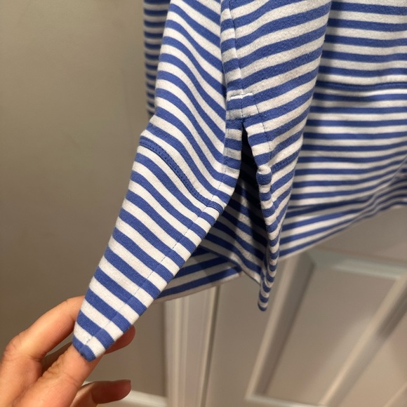 Vineyard Vines hoodie, XL - Picture 4 of 7